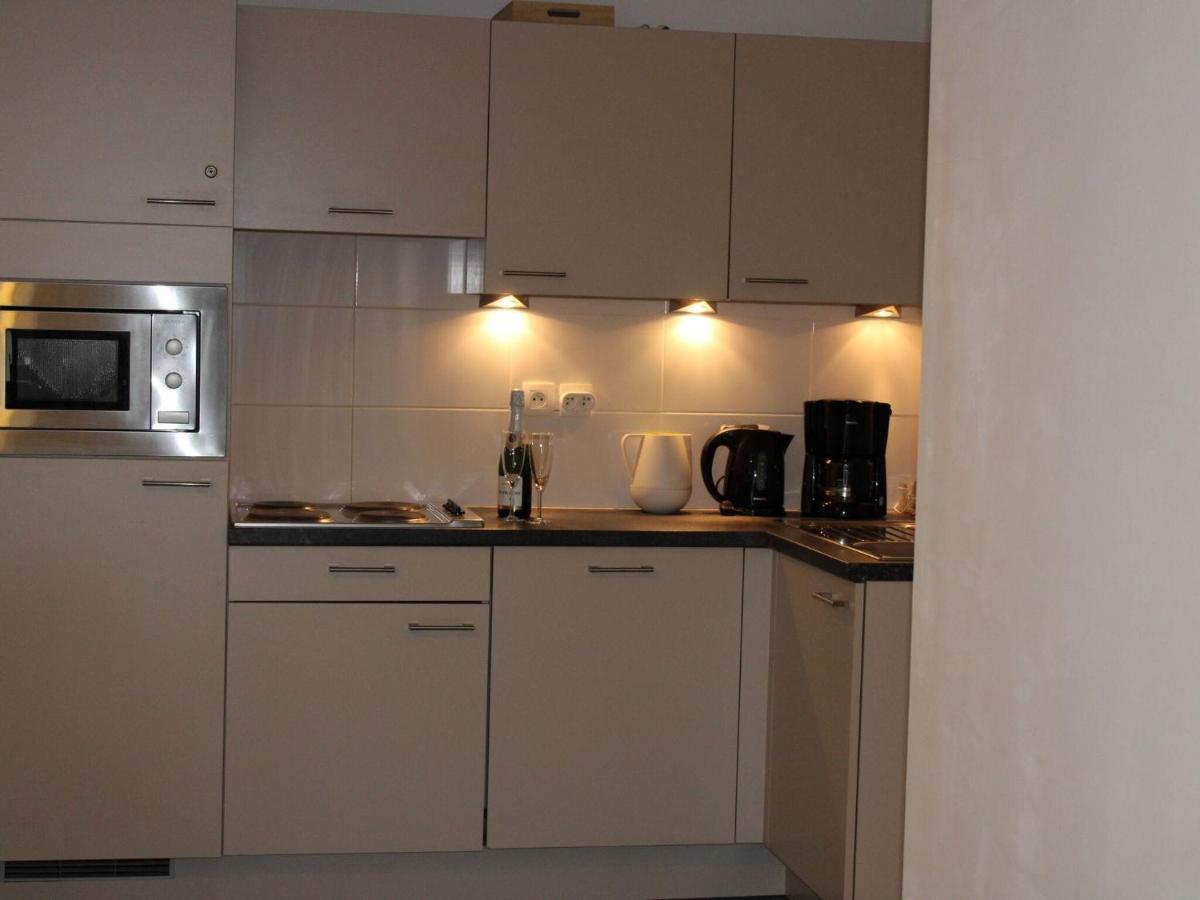 Nice Apartment With Terrace Near The Sea 브레뒨느 외부 사진