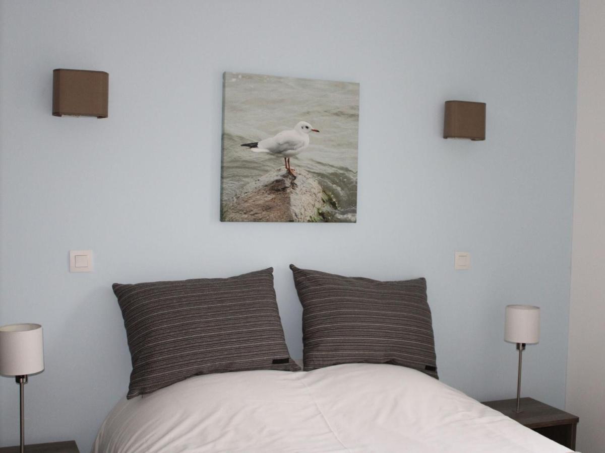 Nice Apartment With Terrace Near The Sea 브레뒨느 외부 사진